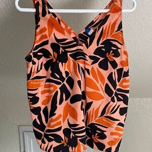 Old Navy women’s size small tank top